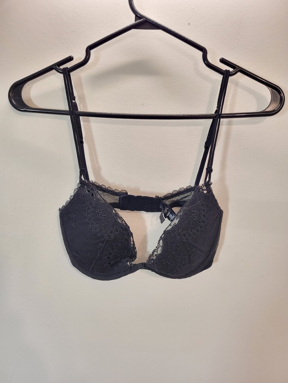La Perla Made In Italy Coquette Black Lace Underwire Bra - Size 36c